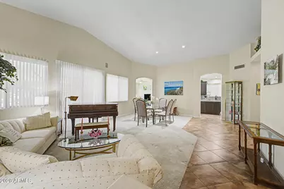 6314 W Hill Lane, Glendale, AZ 85310 - Photo 12