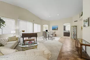 6314 W Hill Ln, Glendale, AZ 85310 - Photo 12