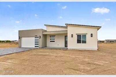 37646 W Illini Street, Tonopah, AZ 85354 - Photo 2