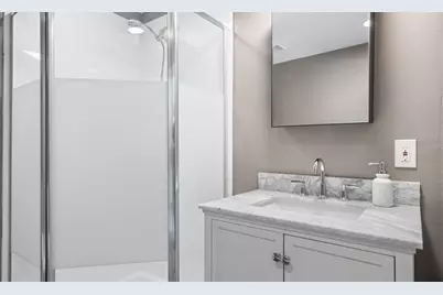 20 W Medlock Drive, Phoenix, AZ 85013 - Photo 22
