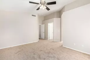 139 W Oxford Ln, Gilbert, AZ 85233 - Photo 20