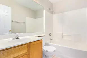 139 W Oxford Ln, Gilbert, AZ 85233 - Photo 16