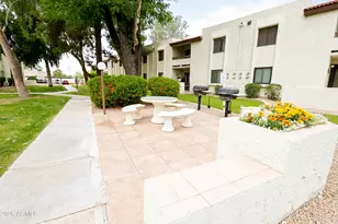 10444 N 69th St, Paradise Valley, AZ 85253 - Photo 32