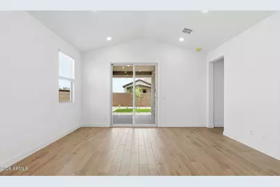 7927 N 77th Avenue, Glendale, AZ 85303 - Photo 10