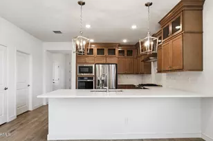 7927 N 77th Ave, Glendale, AZ 85303 - Photo 4
