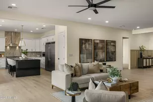 4314 E Glenrosa Ave, Phoenix, AZ 85018 - Photo 4