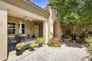 13426 W Los Bancos Dr, Sun City West, AZ 85375 - Photo 10