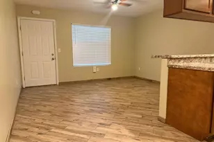 461 W Holmes Ave, Mesa, AZ 85210 - Photo 16