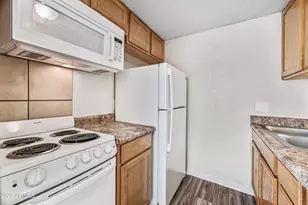 3141 E Cypress St, Phoenix, AZ 85008 - Photo 8