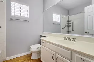 5640 E Bell Rd, Scottsdale, AZ 85254 - Photo 28