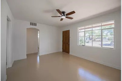 2449 E Fairmount Avenue #1, Phoenix, AZ 85016 - Photo 8