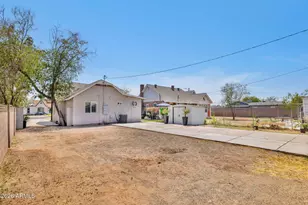 1926 W Holly St, Phoenix, AZ 85009 - Photo 32