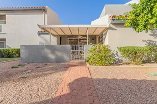 220 N 22nd Pl, Mesa, AZ 85213 - Photo 4