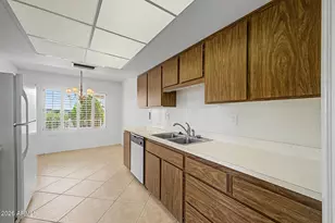 9726 W Hutton Dr, Sun City, AZ 85351 - Photo 20