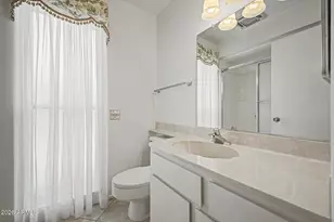 9726 W Hutton Dr, Sun City, AZ 85351 - Photo 32