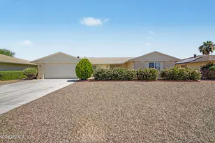 9726 W Hutton Dr, Sun City, AZ 85351 - Photo 2