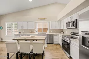 11216 W Olive Dr, Avondale, AZ 85392 - Photo 8