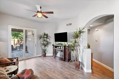 20235 N 63rd Drive, Glendale, AZ 85308 - Photo 12