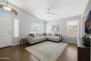 3524 E Kristal Way, Phoenix, AZ 85050 - Photo 2