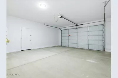 8081 N 185th Lane, Waddell, AZ 85355 - Photo 14