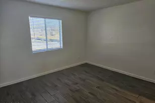 3810 E Earll Dr, Phoenix, AZ 85018 - Photo 14