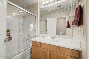 10352 W Sands Dr, Peoria, AZ 85383 - Photo 28