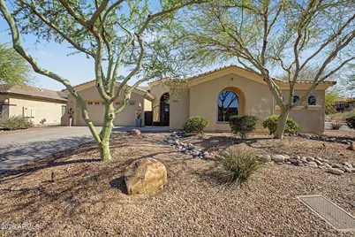 1705 W Moody Trail, Phoenix, AZ 85041 - Photo 2