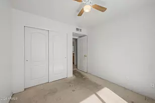 5027 E Vaughn Dr, Phoenix, AZ 85044 - Photo 16