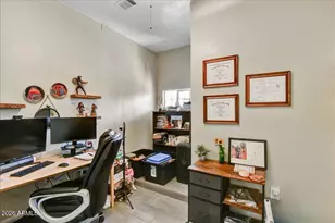 1418 E Malapai Dr, Phoenix, AZ 85020 - Photo 14