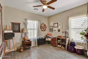 1418 E Malapai Dr, Phoenix, AZ 85020 - Photo 18