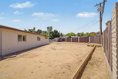 3401 E Carol Circle, Phoenix, AZ 85028 - Photo 46