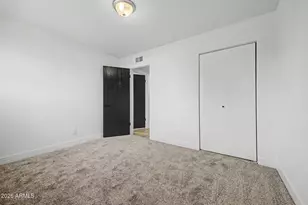 3235 E Larkspur Dr, Phoenix, AZ 85032 - Photo 20