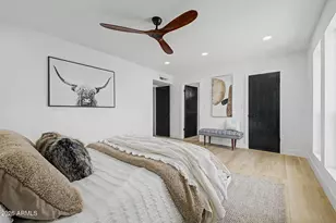 3235 E Larkspur Dr, Phoenix, AZ 85032 - Photo 16