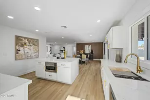 3235 E Larkspur Dr, Phoenix, AZ 85032 - Photo 12