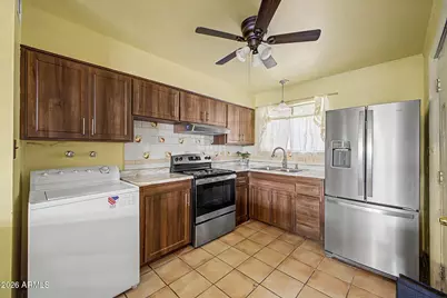 12019 N 107th Avenue, Sun City, AZ 85351 - Photo 10