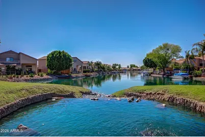 9054 W Lisbon Lane, Peoria, AZ 85381 - Photo 20