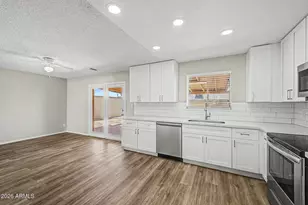 452 S Johnson, Mesa, AZ 85202 - Photo 14
