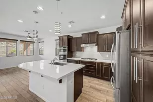 12728 W Caraveo Pl, Peoria, AZ 85383 - Photo 4
