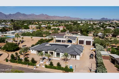 10805 N 83rd Street, Scottsdale, AZ 85260 - Photo 1