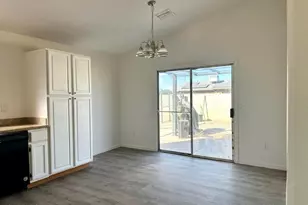 12600 W Madero Dr, Arizona City, AZ 85123 - Photo 6