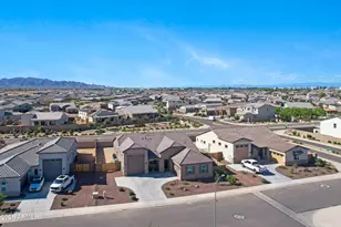 17308 W Royal Palm Rd, Waddell, AZ 85355 - Photo 38
