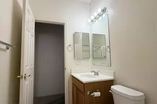 2422 W Ellis St, Phoenix, AZ 85041 - Photo 16