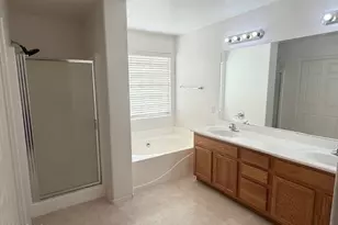 2422 W Ellis St, Phoenix, AZ 85041 - Photo 28