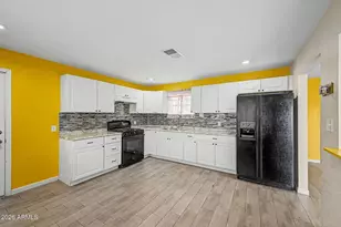 4738 W Fairmount Ave, Phoenix, AZ 85031 - Photo 10