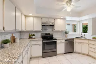 10839 E Sunnydale Dr, Sun Lakes, AZ 85248 - Photo 4