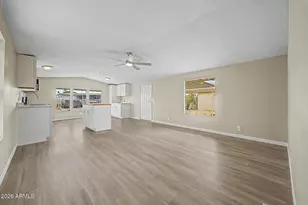 10951 N 91st Ave, Peoria, AZ 85345 - Photo 2