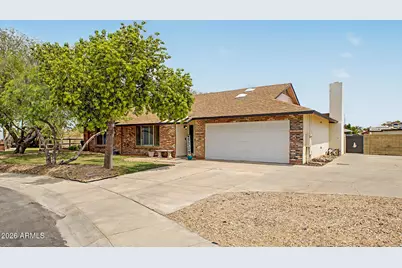12025 N 61st Drive, Glendale, AZ 85304 - Photo 2