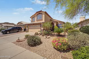 2304 E Wescott Dr, Phoenix, AZ 85024 - Photo 4