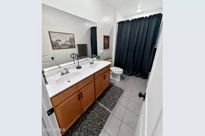 2439 W Pecan Road, Phoenix, AZ 85041 - Photo 12