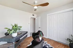 1502 E Hatcher Rd, Phoenix, AZ 85020 - Photo 32